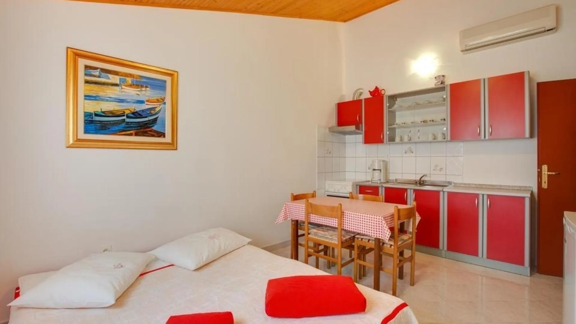Apartment Ferienwohnung Fuer 4 Personen Ca 36 Qm In Pula, Istrien Istrische Riviera