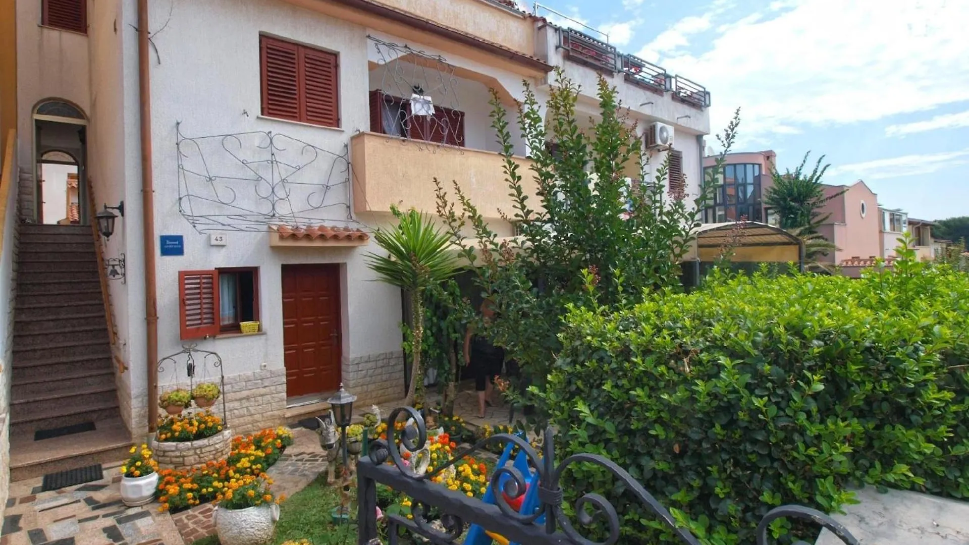 Apartment Ferienwohnung Fuer 4 Personen Ca 36 Qm In Pula, Istrien Istrische Riviera